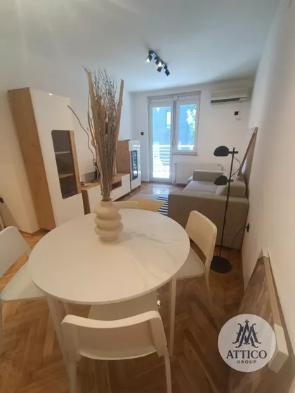 Bulevar Oslobođenja | 4zida.rs