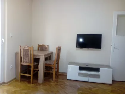 Cara Lazara | 4zida.rs