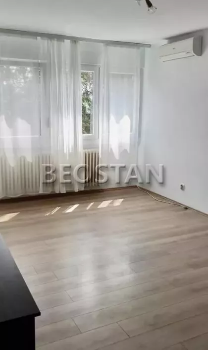 Bulevar Nikole Tesle | 4zida.rs
