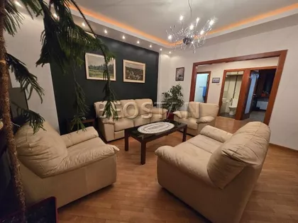 Ustanička | 4zida.rs