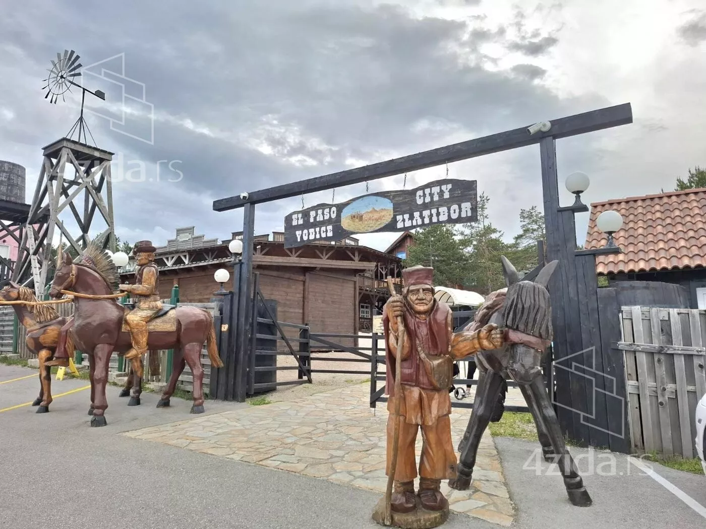 Građevinsko zemljište | 4zida