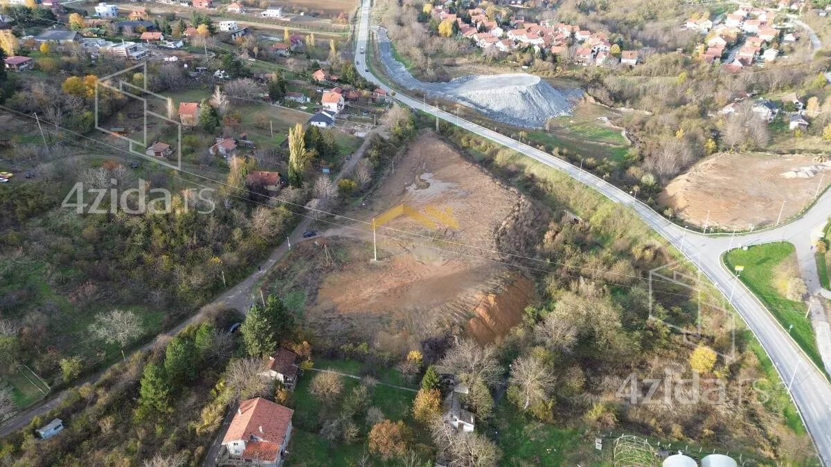 Građevinsko zemljište | 4zida