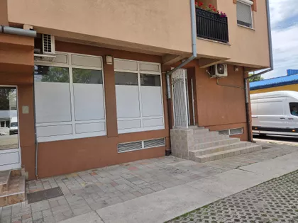 Bele Gabrića 23 | 4zida.rs