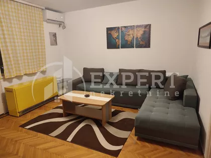 Rentgenova | 4zida.rs