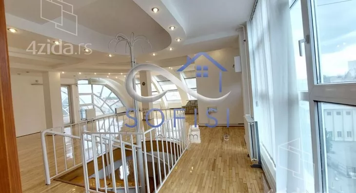 Poslovni prostor | 4zida