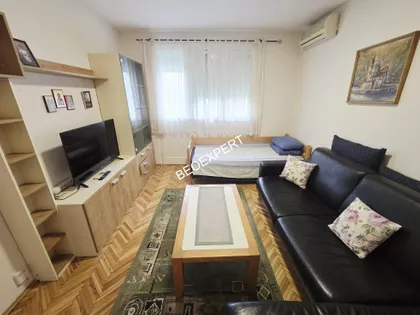 Pilota Mihaila Petrovića 15 | 4zida.rs