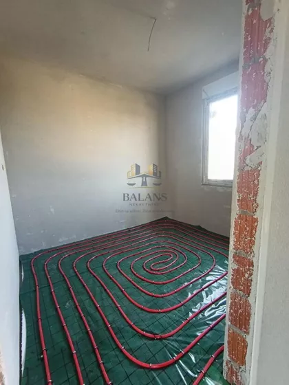 Stari Banovci | 4zida.rs