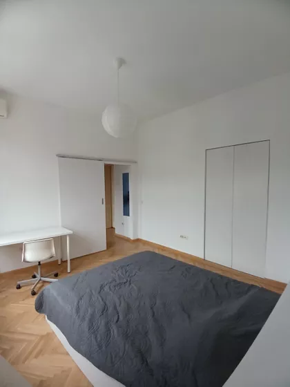 Crveni Krst Vračar | 4zida.rs