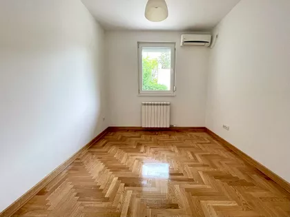 Ljube Nedića bb | 4zida.rs