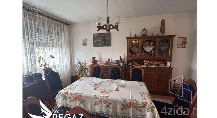 4-etažna kuća | 4zida