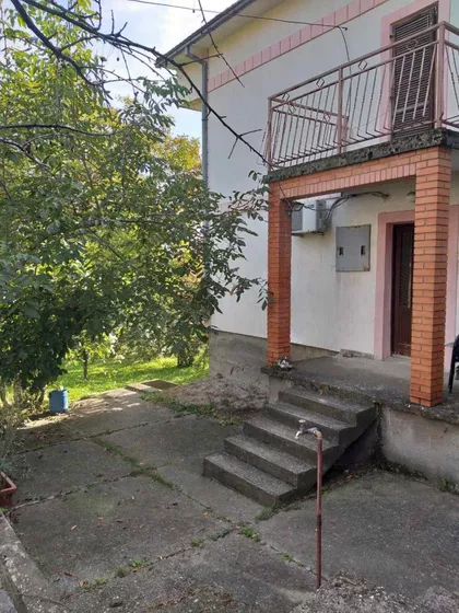 Nemanjina | 4zida.rs