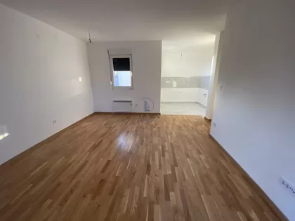 Oslobođenja | 4zida.rs