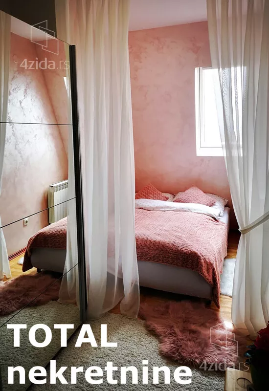 Četvoroiposoban stan | 4zida