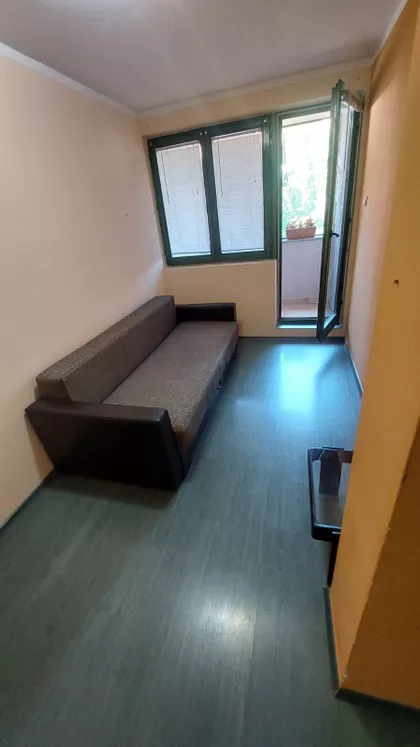 Pariske Komune 23 | 4zida.rs
