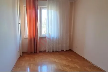 16. oktobra | 4zida.rs
