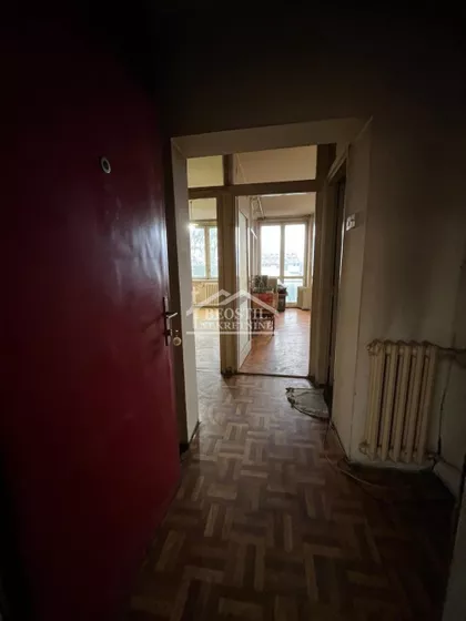 17. oktobra | 4zida.rs