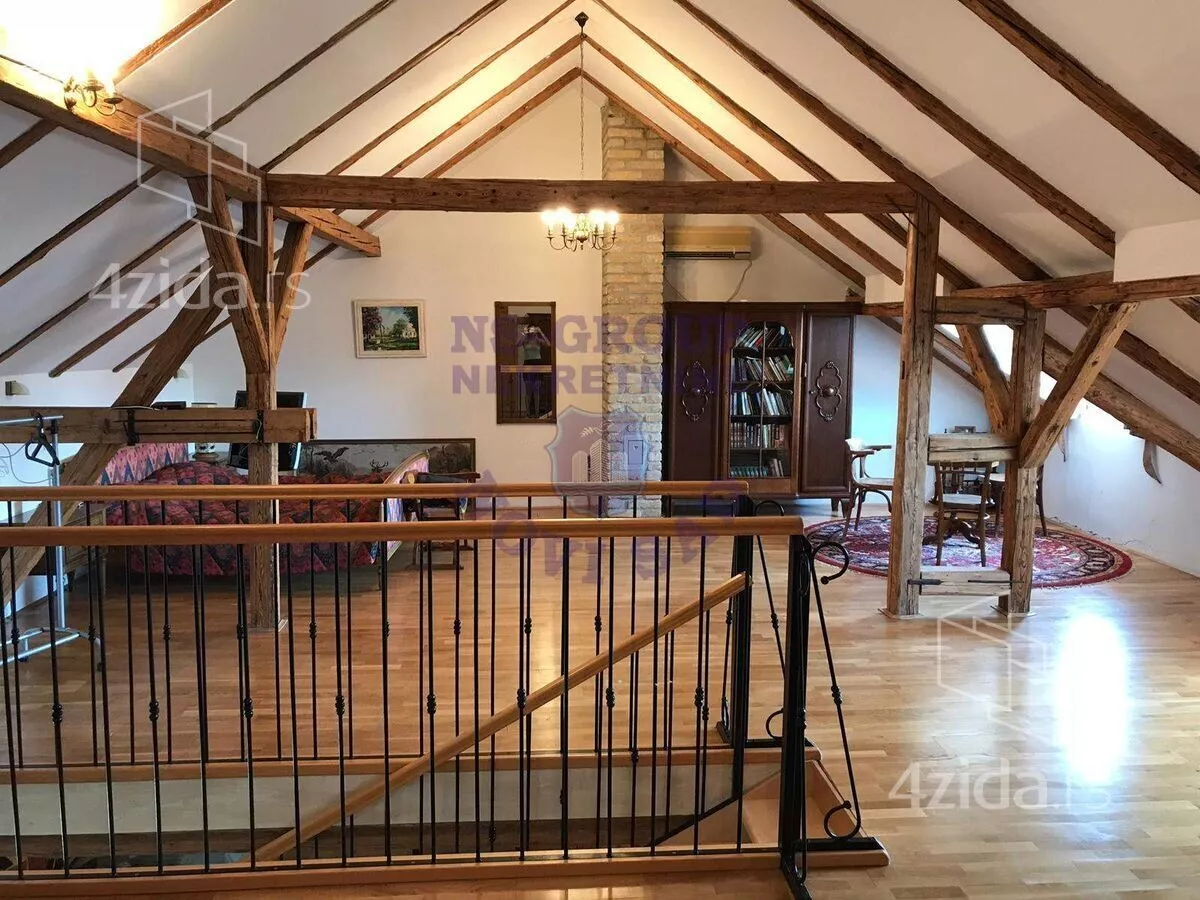 3-etažna kuća | 4zida