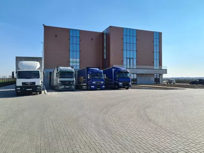 Karađorđeva 172 | 4zida.rs