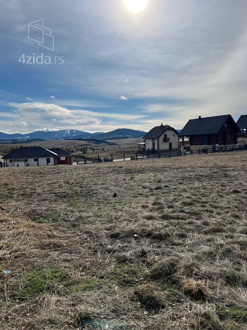 Građevinsko zemljište | 4zida