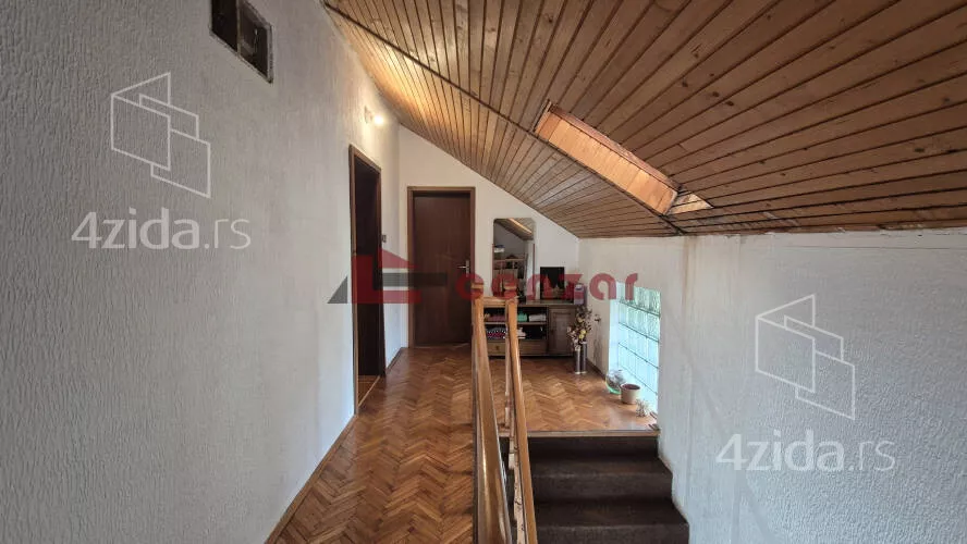 3-etažna kuća | 4zida