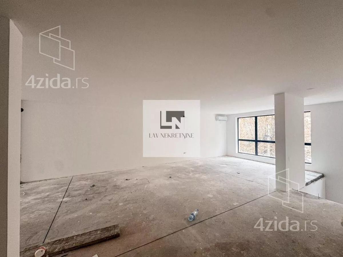 Lokal | 4zida