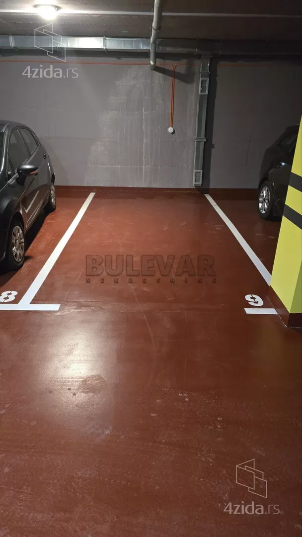 Garaža | 4zida