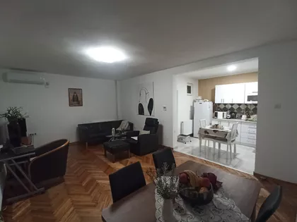 Jugovo Vikend Naselje | 4zida.rs