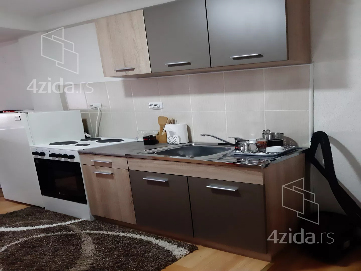 Garsonjera | 4zida