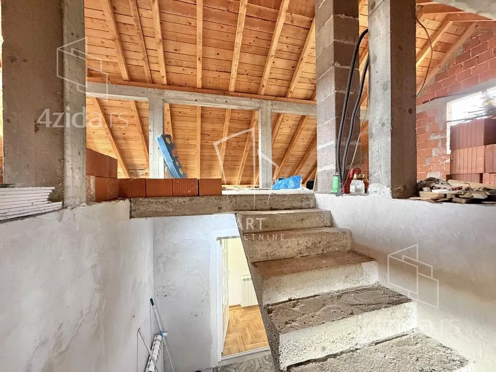 2-etažna kuća | 4zida