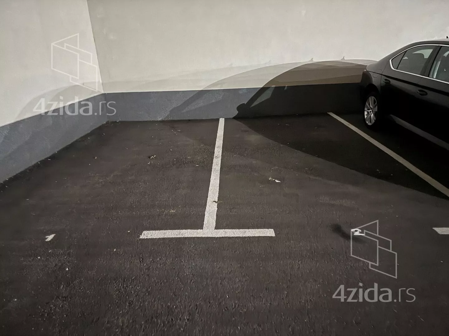 Parking | 4zida