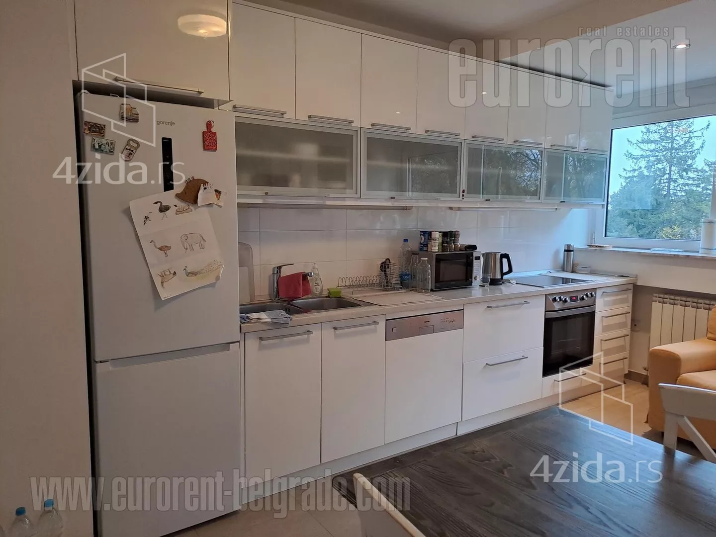 Troiposoban stan | 4zida