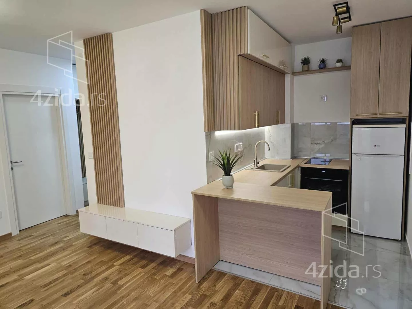 Jednoiposoban stan | 4zida