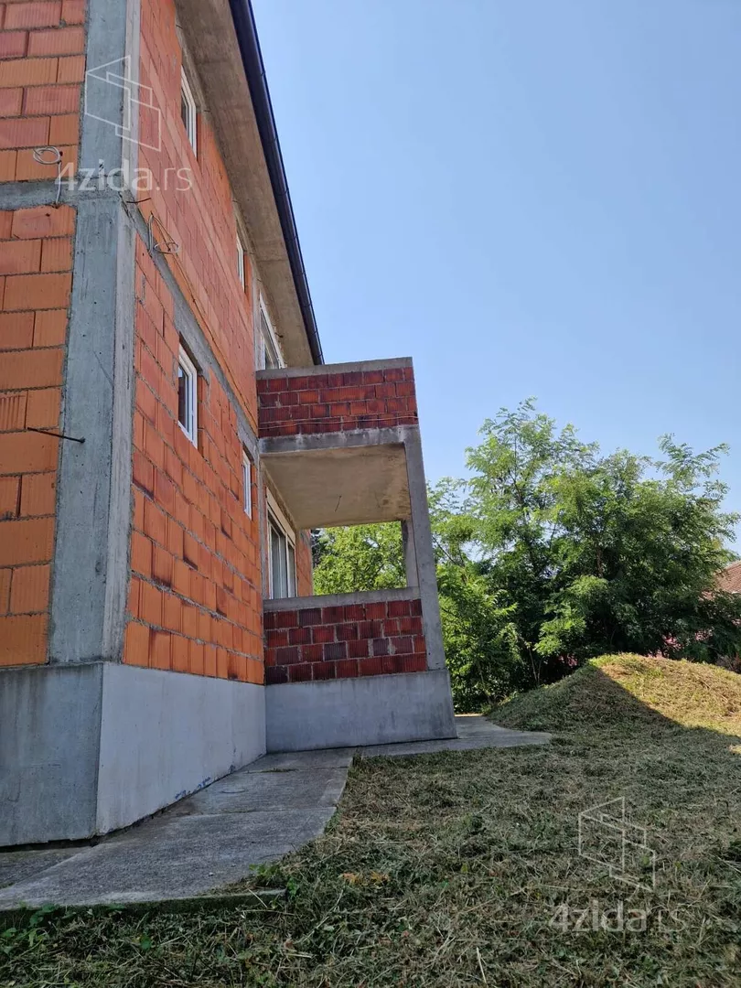 3-etažna kuća | 4zida