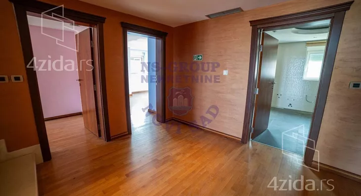 4-etažna kuća | 4zida