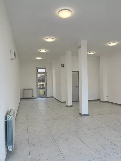 Zdravkovića 12B | 4zida.rs