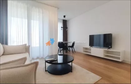 Vukov Spomenik | 4zida.rs