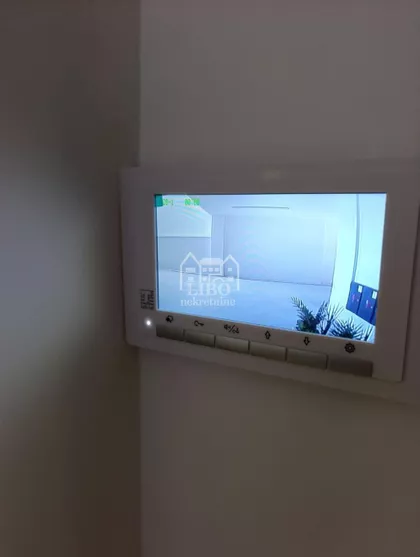 Cara Dušana | 4zida.rs