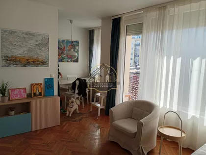 Crveni Krst Vračar | 4zida.rs