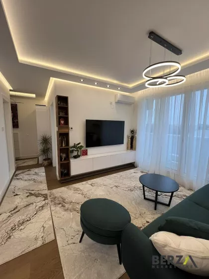 Novi Sad - Centar | 4zida.rs