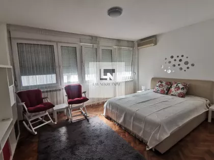 Hram Svetog Save | 4zida.rs