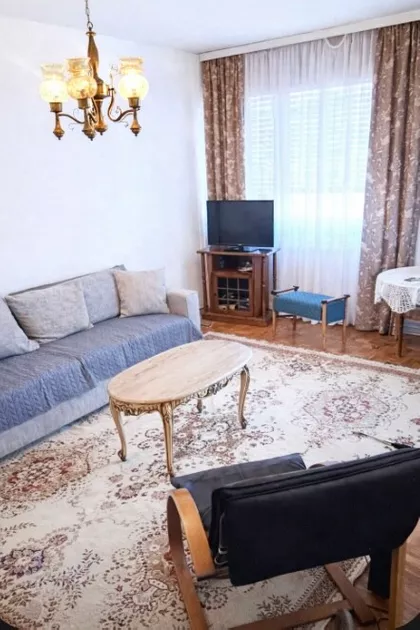 Bulevar Oslobođenja | 4zida.rs