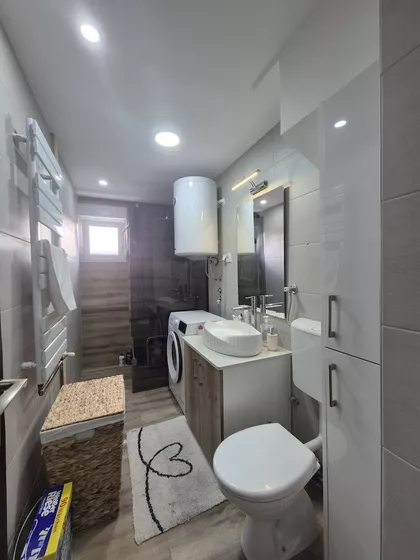 Loznica - Centar | 4zida.rs