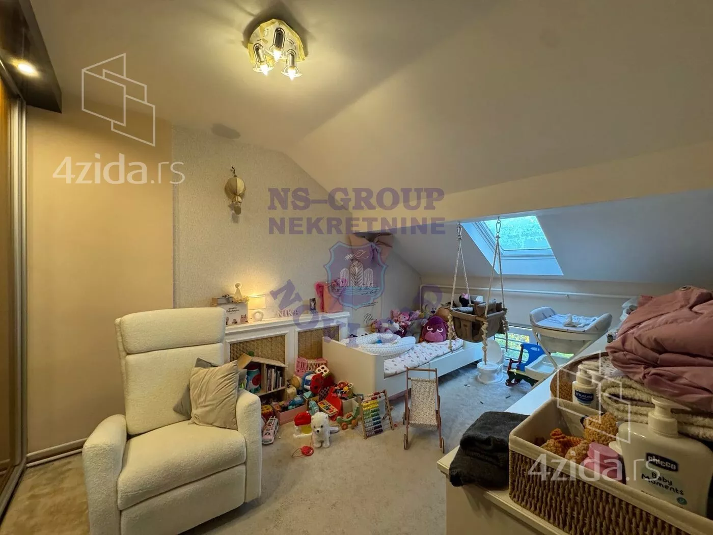 Petosoban stan | 4zida