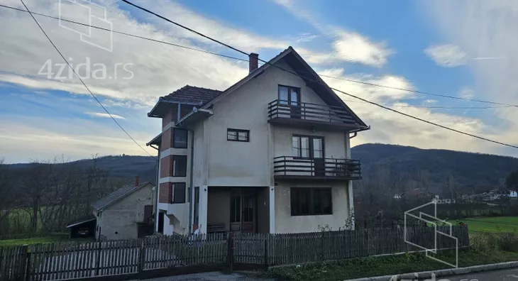 3-etažna kuća | 4zida