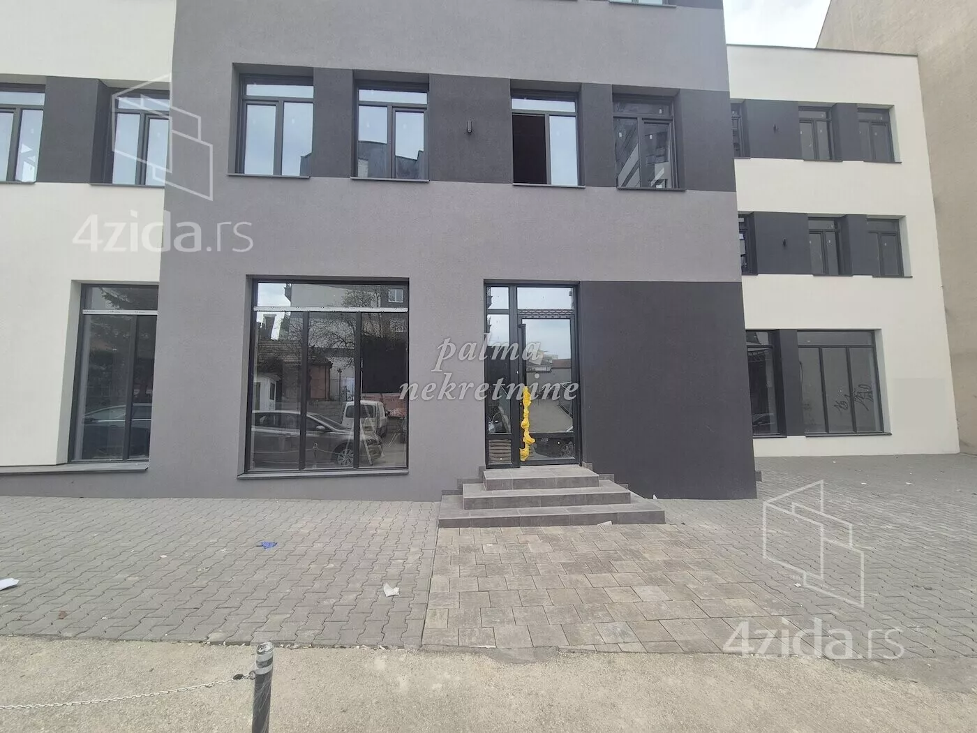 Poslovni prostor | 4zida