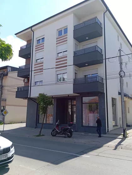 Hajduk Veljkova | 4zida.rs