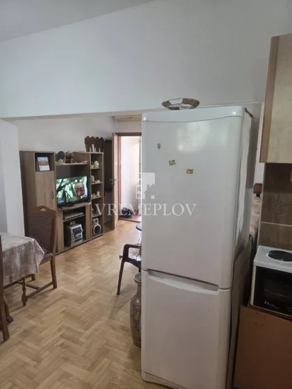 Kombinatova | 4zida.rs