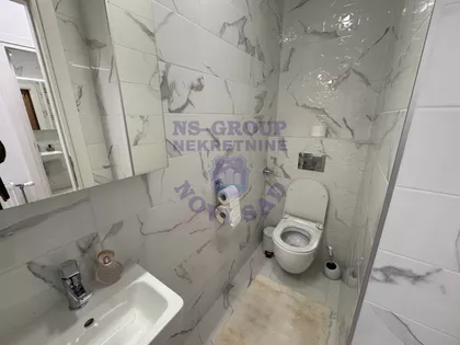 Bate Brkića | 4zida.rs