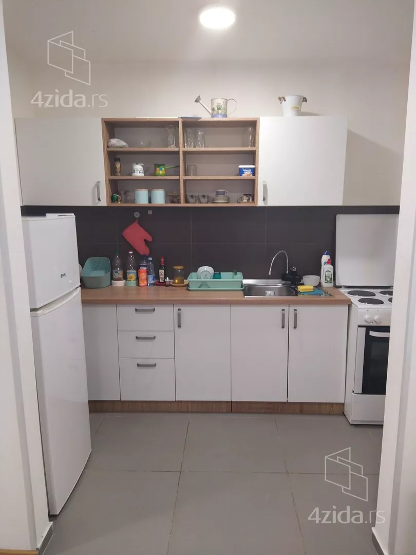 Garsonjera | 4zida