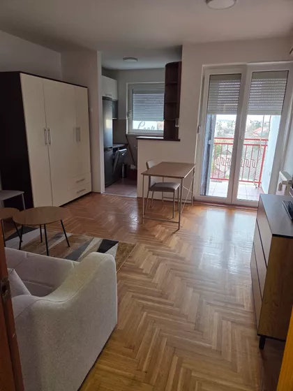 Cara Lazara | 4zida.rs